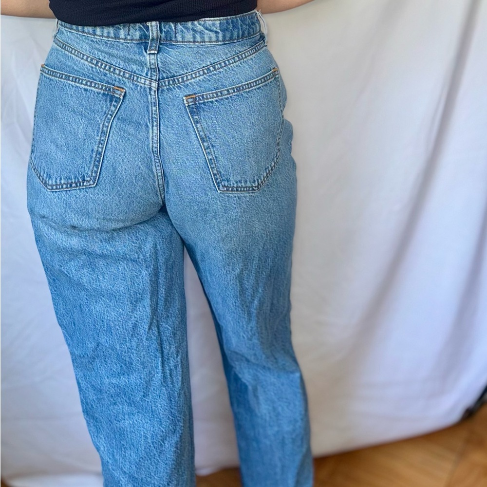 Abercrombie & Fitch Curve Love High Rise Mom Jeans